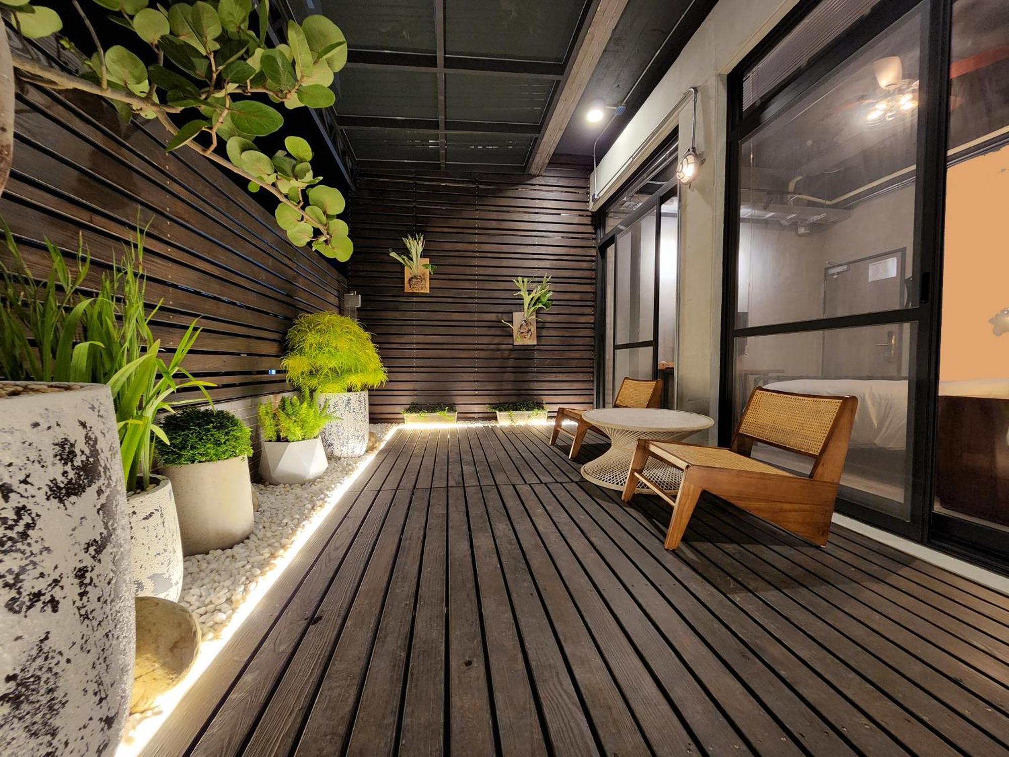 The Retro Tai-Pan Hotel Tainan Luaran gambar